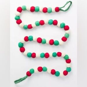 NWT Peppermint Square Christmas Garland